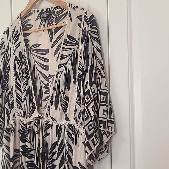 ANGIE Tropical print Maxi Tie Front Cardigan Kimono swim cover Black White Sz M - Picture 5 of 13
